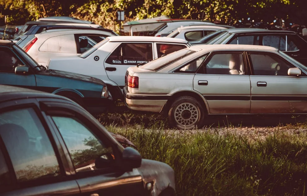 Kedron abandoned cars