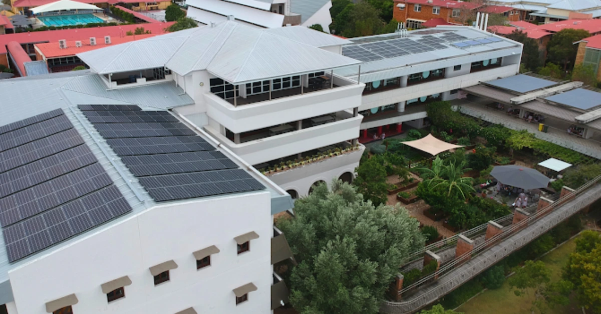 Mount Alvernia College scholarships